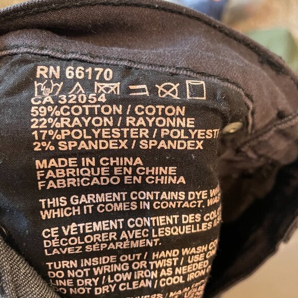 BDG Coated Cotton Black Mid Rise Twig Ankle Jeans 27 - Picture 6 of 6